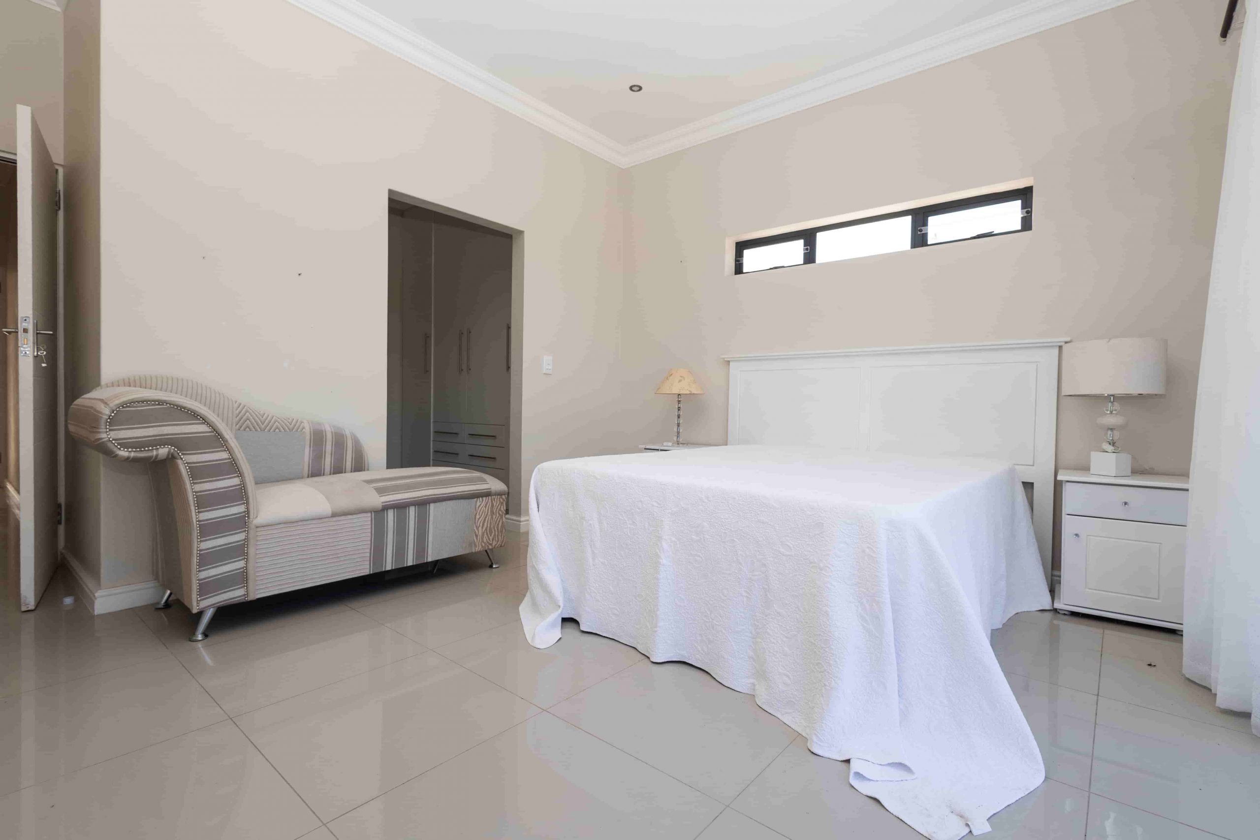 Rental-house-2-12